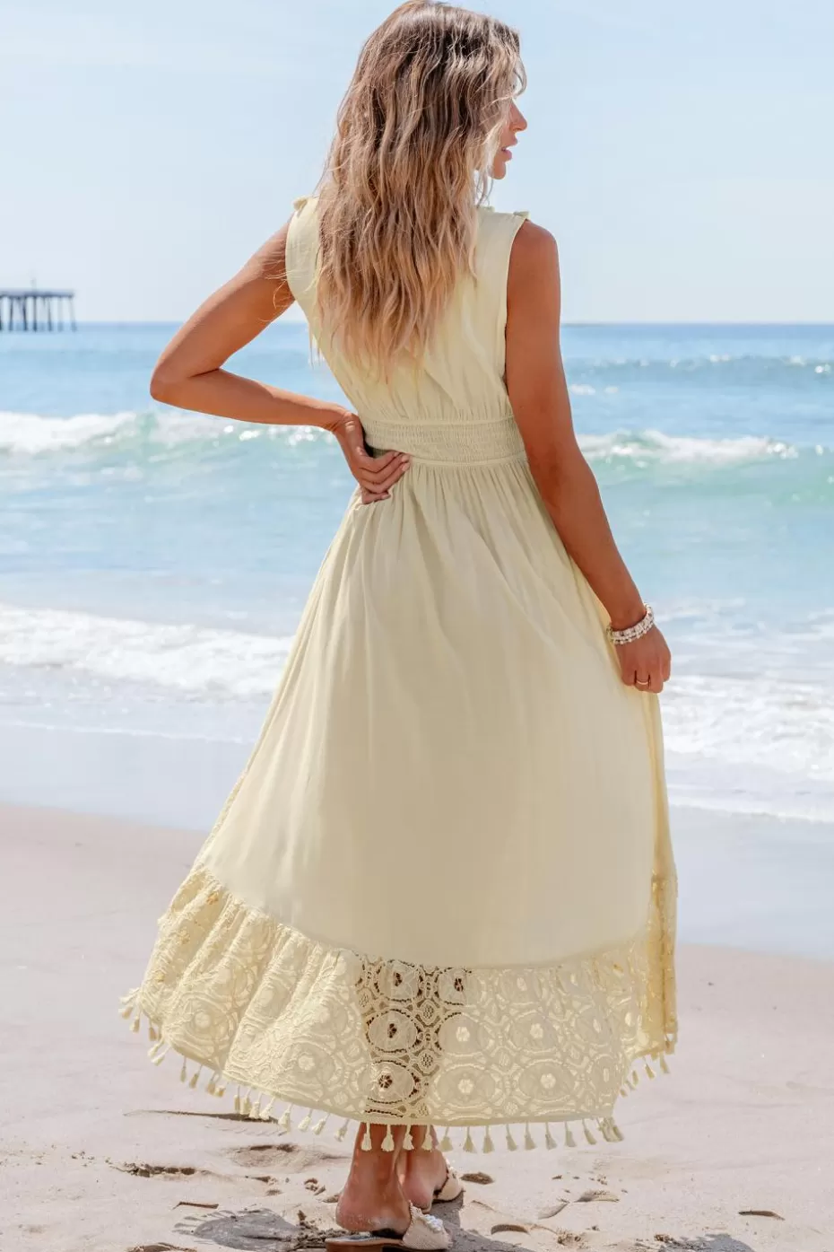 Flash Sale Cupshe Lace & Tassel Sleeveless Midi Dress Beige