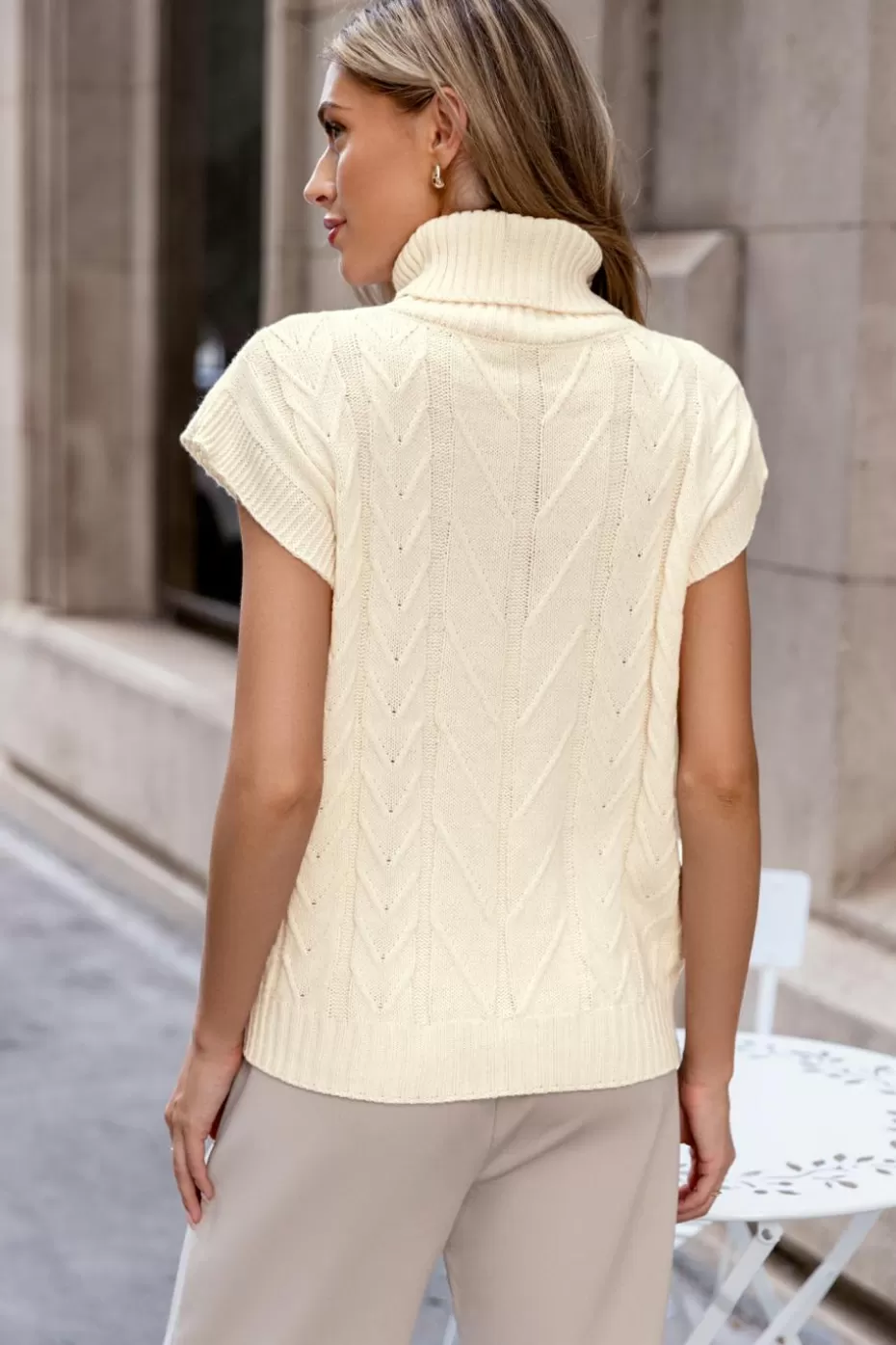 New Cupshe Sleeveless Turtleneck Sweater Beige