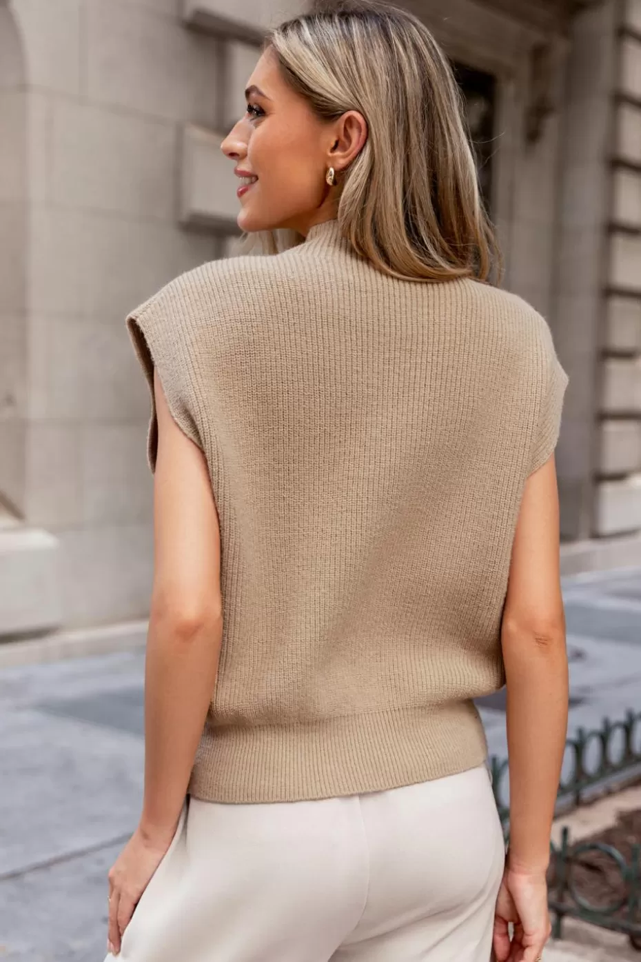 New Cupshe Ribbed Knit Mockneck Cap Sleeve Sweater Camel