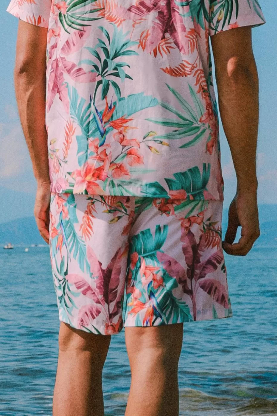 Sale Cupshe Floral Print Board Shorts Pink