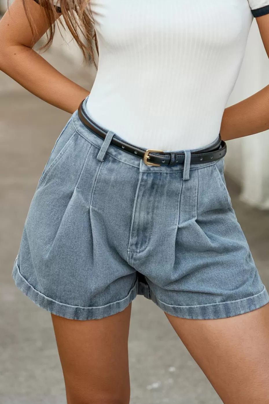 Cheap Cupshe Pleated High-Rise Denim Shorts Blue