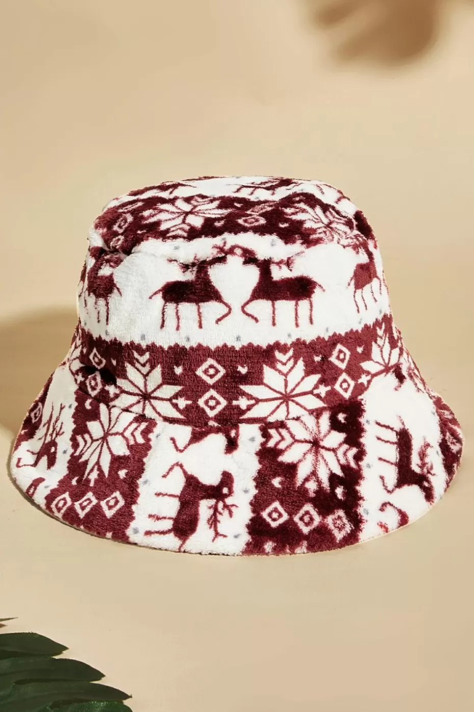 Best Sale Cupshe Red & White Reindeer Bucket Hat Brick