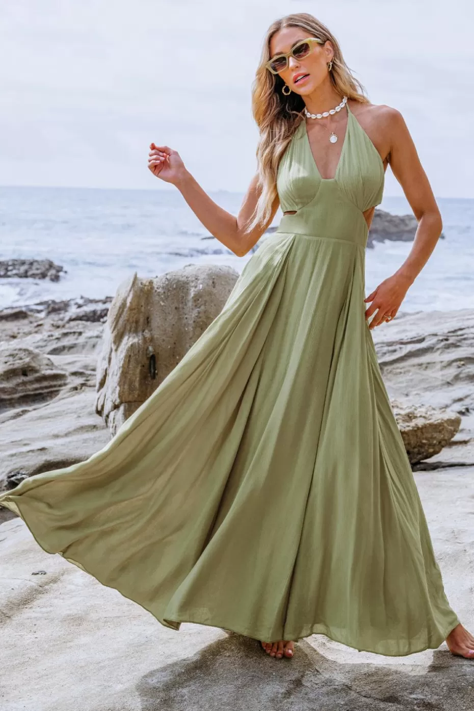 Flash Sale Cupshe Plunging Halter Cutout Maxi Dress Sage